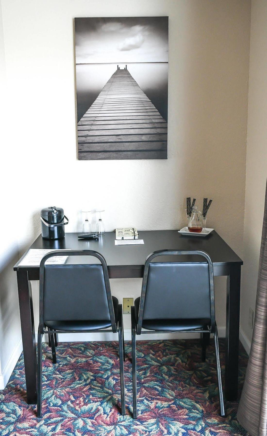 Depoe Bay Inn (Adults Only) Extérieur photo